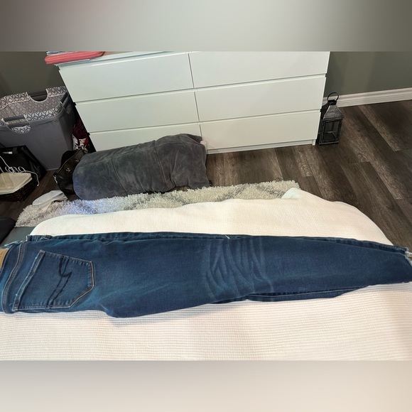 American eagle super high rise jegging size 10 short - Picture 3 of 3